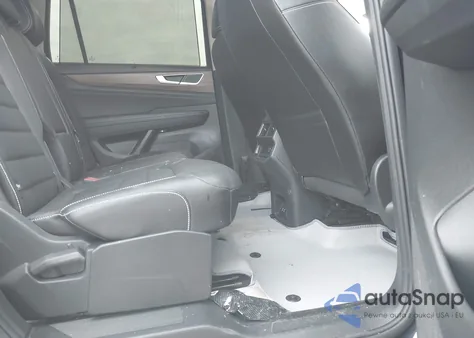 2025 Volkswagen Atlas 2.0T Sel from USA, damaged, VIN 1V2BR2CA5SC500329